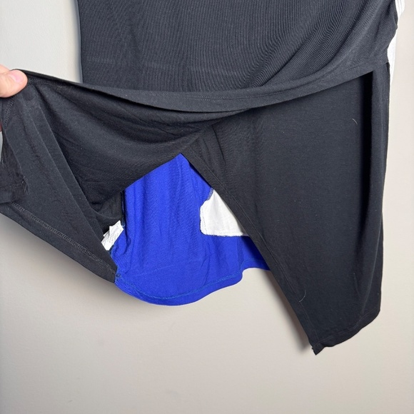 LNBF Terrera Women's Sleeveless Slit Back Bamboo Blouse Purple/White Size Medium - Picture 8 of 13